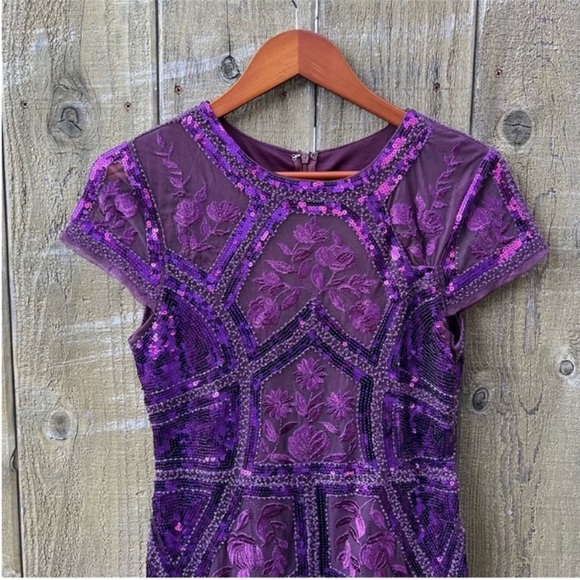 Plum Purple Art Deco Sequins Bodycon Dress 🌿 - Picture 6 of 11